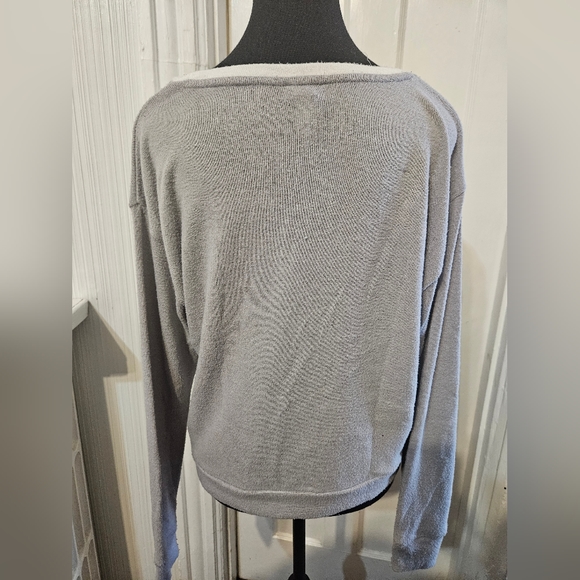 Sweater - Picture 2 of 2